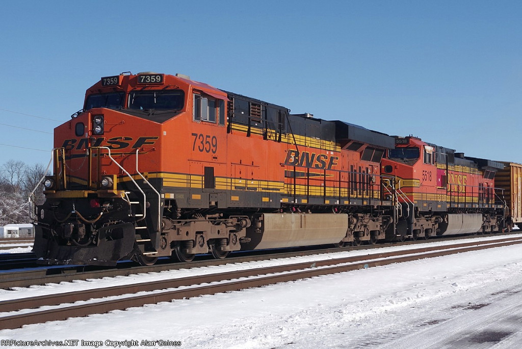 BNSF 7359